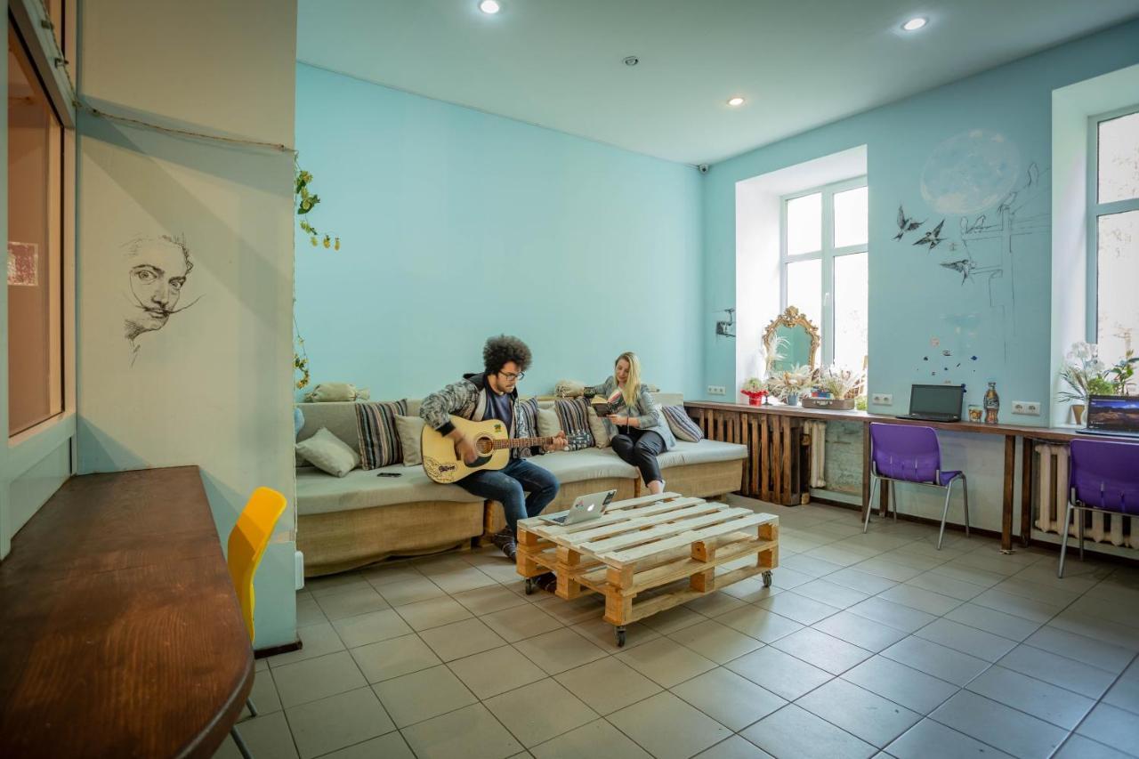 Garis Factory Hostel Kiev Exterior foto