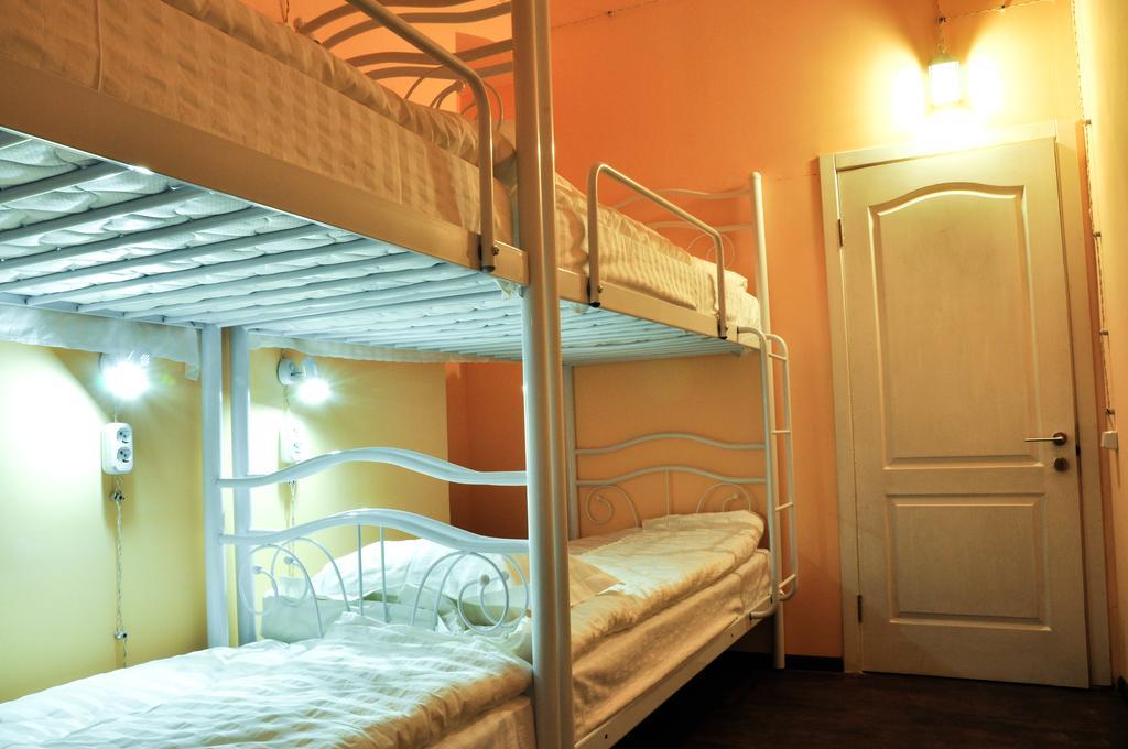 Garis Factory Hostel Kiev Habitación foto